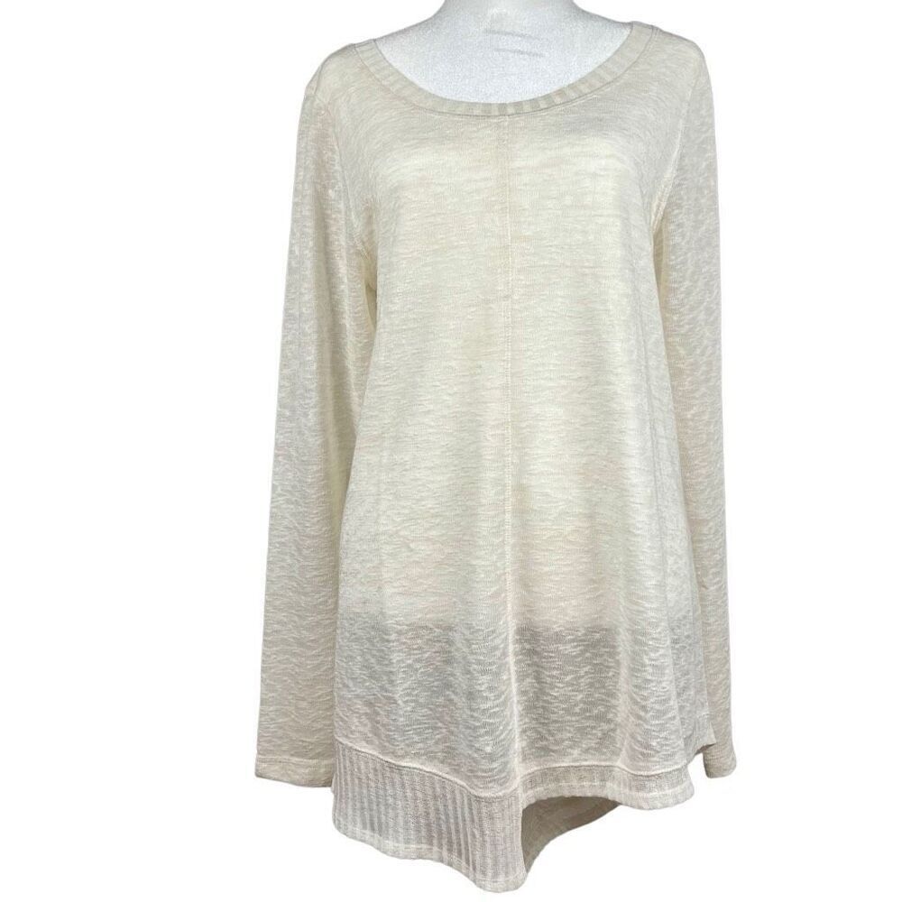 Akemi + Kin Anthropologie Asymmetrical Lightweight Tunic Sweater Medium